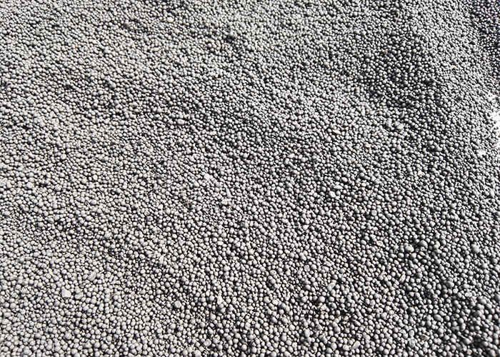 Γεννητικό κόκκωμα για την κόκκωση οργανικών υλικών όπως άχυρα, φυτικά υπολείμματα και φουλβικό οξύ