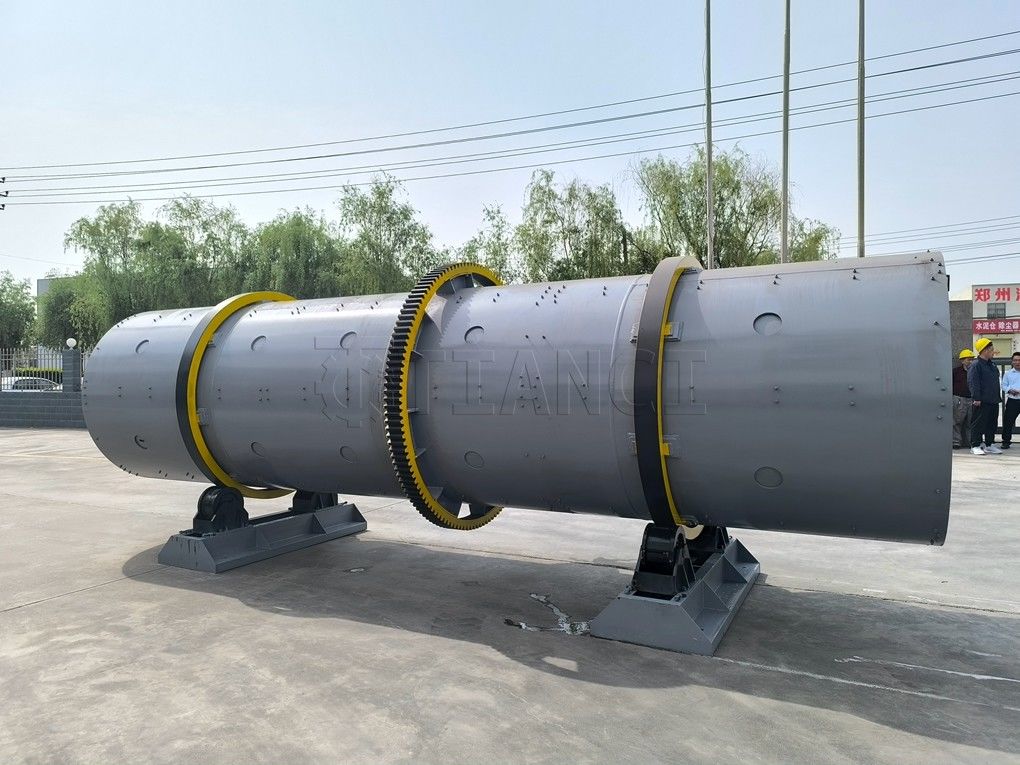 Η γραμμή παραγωγής στροφικών βαρελιών με βαρελιές κόκκων για το εργοστάσιο MAP Granular Crystal Monoammonium Compound Fertilizer